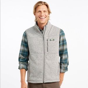 L.L. Bean Men’s Mountain Classic Fleece Vest